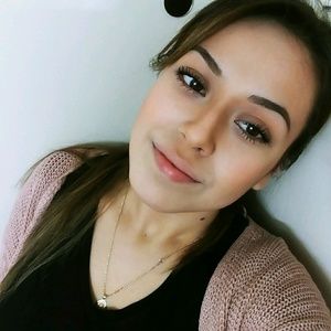 Meet your Posher, Marisol